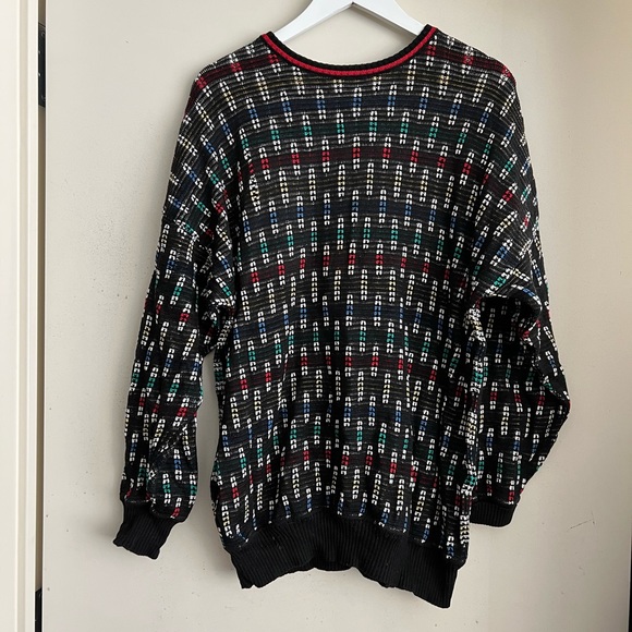 Vintage Geometric Print Sweater - Picture 2 of 5